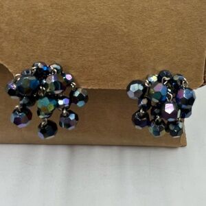 Vintage Western Germany Faceted Iridescent Black Cha‎ Cha Dangle Clip Earrings